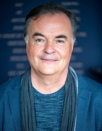RÉVÉSZ ÁKOS